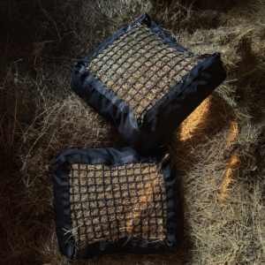 SIATKA NA SIANO PIECE OF HAY JASIEK BLACK